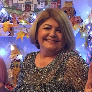 Meet your Posher, Gladys